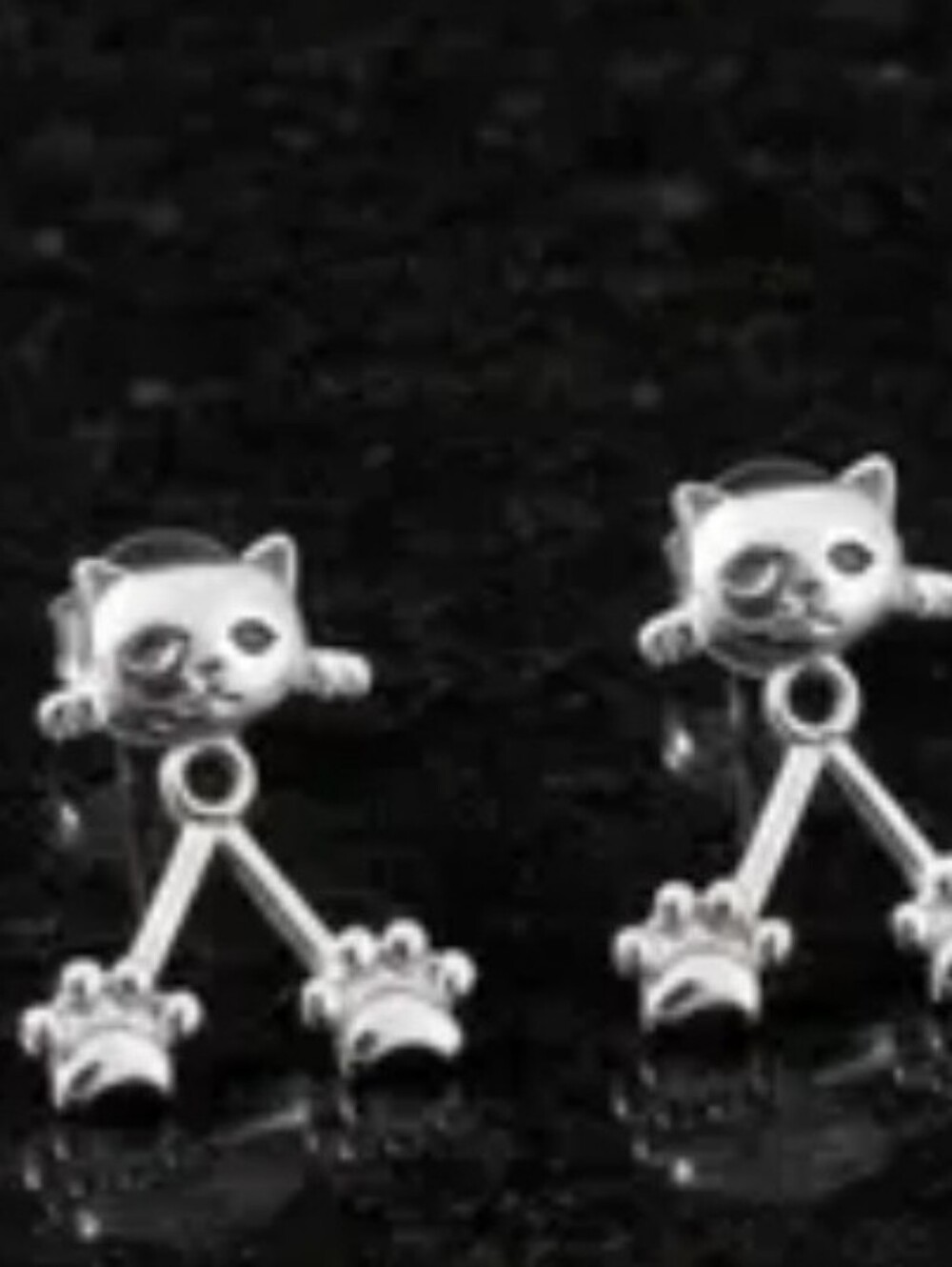 Silver Cat Face and Paw Stud Earrings - Pets Cat - Picture 3 of 3